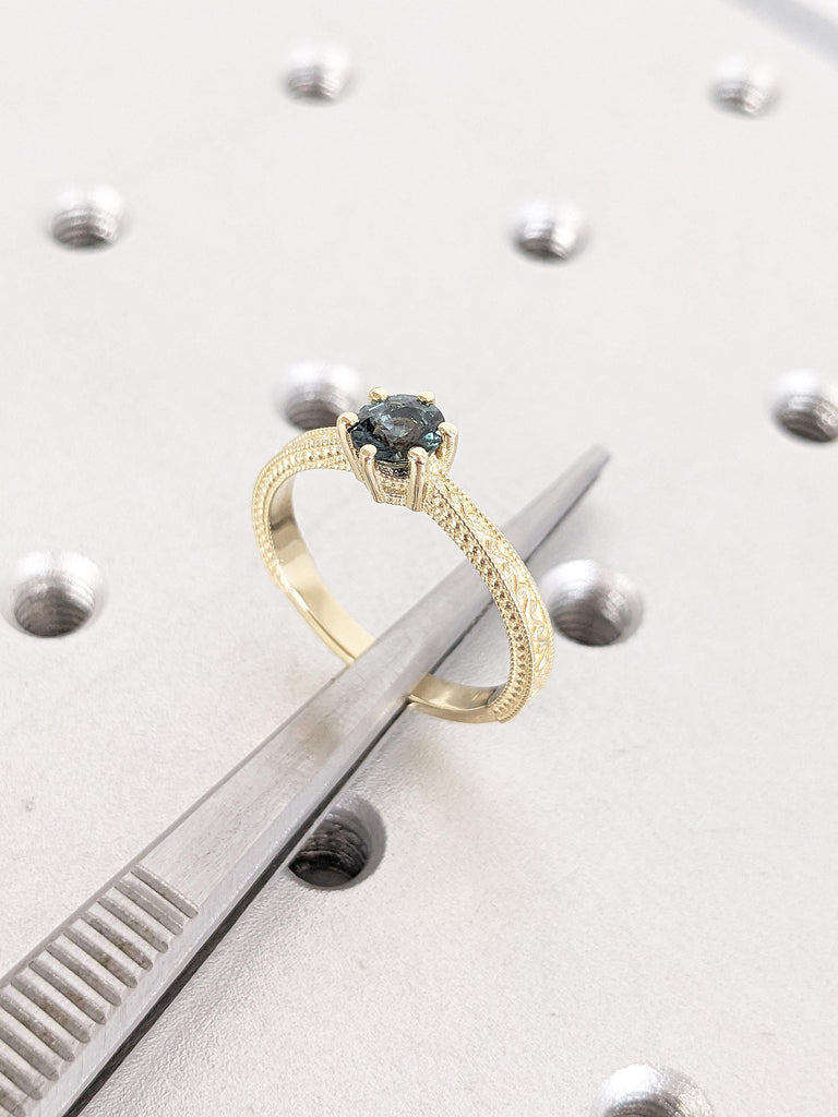 Filigree 14k Solid Gold Ring, Blue Green Sapphire Ring, Anniversary Ring, Milgrain Minimalist Ring, Vintage Gemstone Ring, Sapphire Jewelry