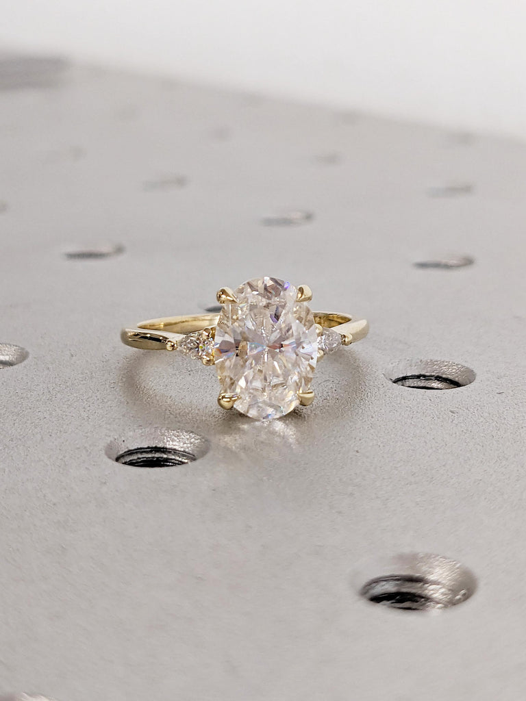 Unique Anniversary Rings for Women, Vintage 14k Solid Gold Ring, Oval 2 Carat Lab Grown Diamond Ring, Pear Lab Diamond Ring, Engagement Gift