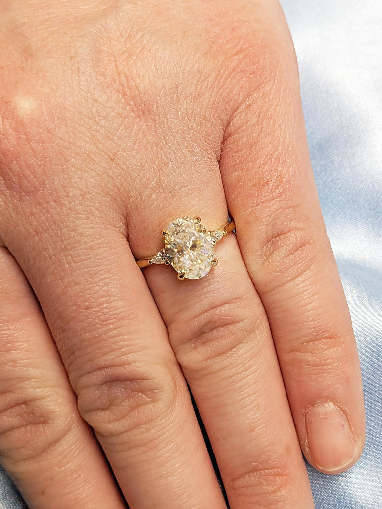 Unique Anniversary Rings for Women, Vintage 14k Solid Gold Ring, Oval 2 Carat Lab Grown Diamond Ring, Pear Lab Diamond Ring, Engagement Gift