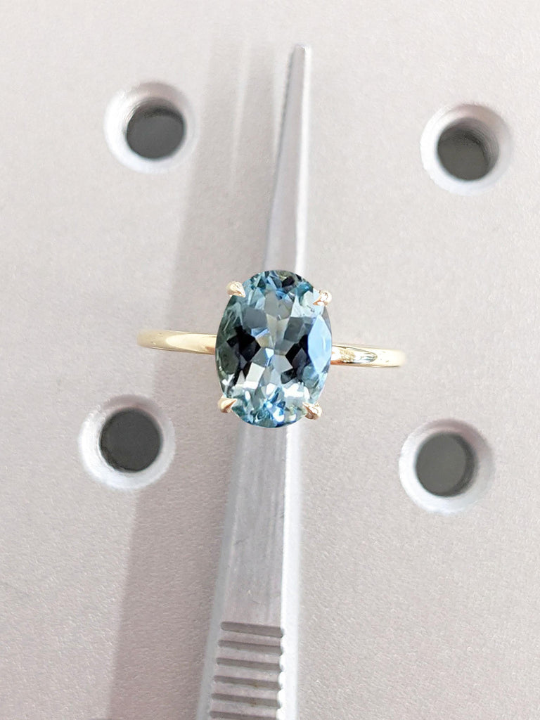 2ct 14K Yellow Gold Aquamarine 4 Prong Dainty Minimalist Oval Engagement Ring | Minimalist Oval Solitaire Ring | Anniversary Gift