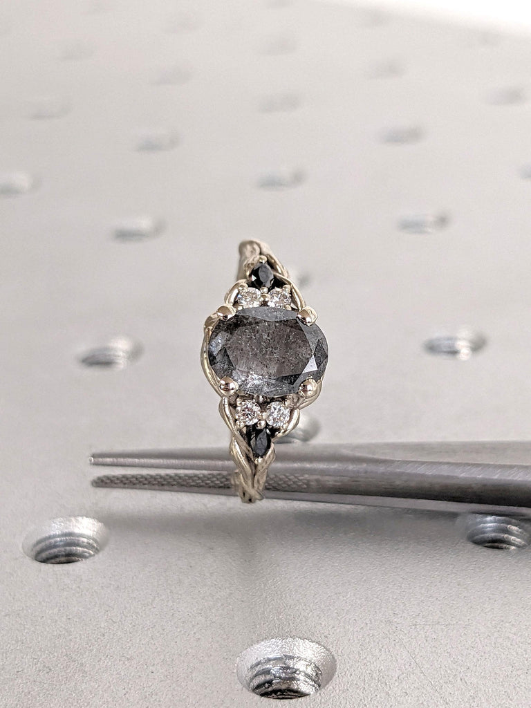 Vintage Black Onyx Engagement Ring | Oval cut Salt and Pepper Diamond | 14k Gold Ring | Leaf Ring