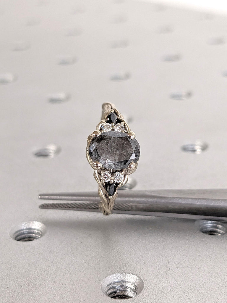 Vintage Black Onyx Engagement Ring | Oval cut Salt and Pepper Diamond | 14k Gold Ring | Leaf Ring