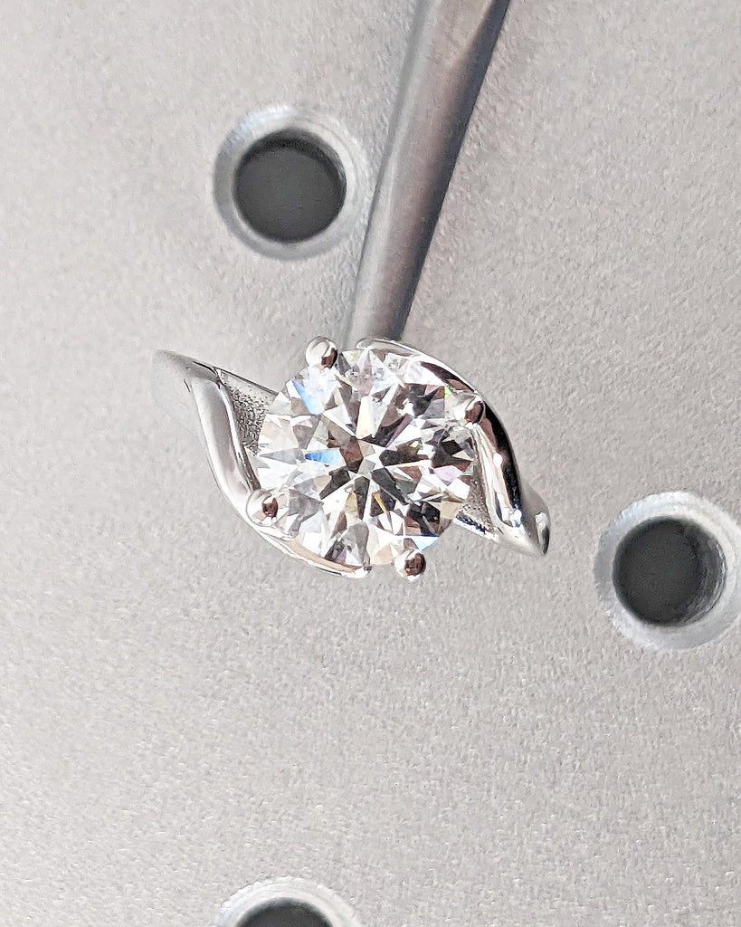 Vintage Moissanite Engagement Ring | White Gold Twist Ring Split Shank | Round Cut Moissanite Wedding Ring | Dainty Moissanite Ring For Her