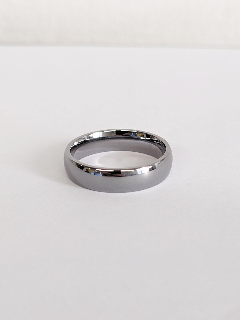 5mm Tantalum Mens Ring, Dark Grey Dome Polished Finish Ring, Hypoallergenic Comfort Fit Mens Wedding Band, Wedding Anniversary Gifts for Men