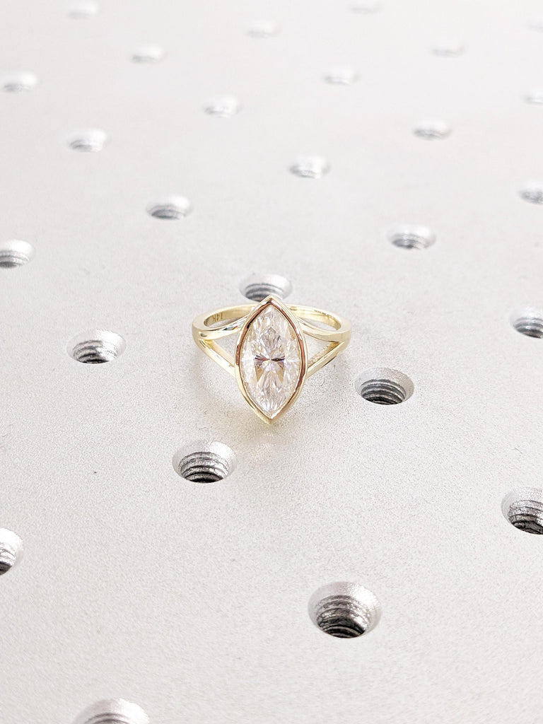 Lab Grown Diamond Ring, Bezel Set 14k Solid Gold Anniversary Ring, Marquise Cut Split Shank Ring, Simple Diamond Ring, Birthday Gift for Her