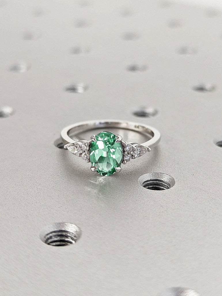 1.5 Carat Green Sapphire Engagement Ring, 14K / 18k White Gold, Light Green Sapphire, Greenish Sapphire Ring, Olive Sapphire, Teal Sapphire Ring