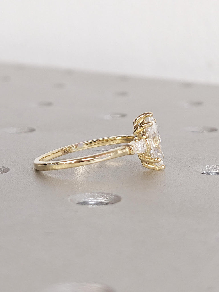 Dainty 14k Gold Women Wedding Ring, Marquise Moissanite Ring, Art Deco Moissanite Anniversary Rings for Women, Unique Tapered Baguette Ring