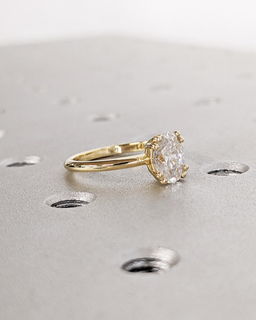 Oval Solitaire Engagement Ring / Colorless Moissanite Engagement Ring / Double Prong Oval Cut Ring / Solid Gold Ring / Wedding Ring for Her