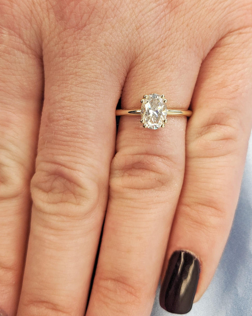 Oval Solitaire Engagement Ring / Colorless Moissanite Engagement Ring / Double Prong Oval Cut Ring / Solid Gold Ring / Wedding Ring for Her