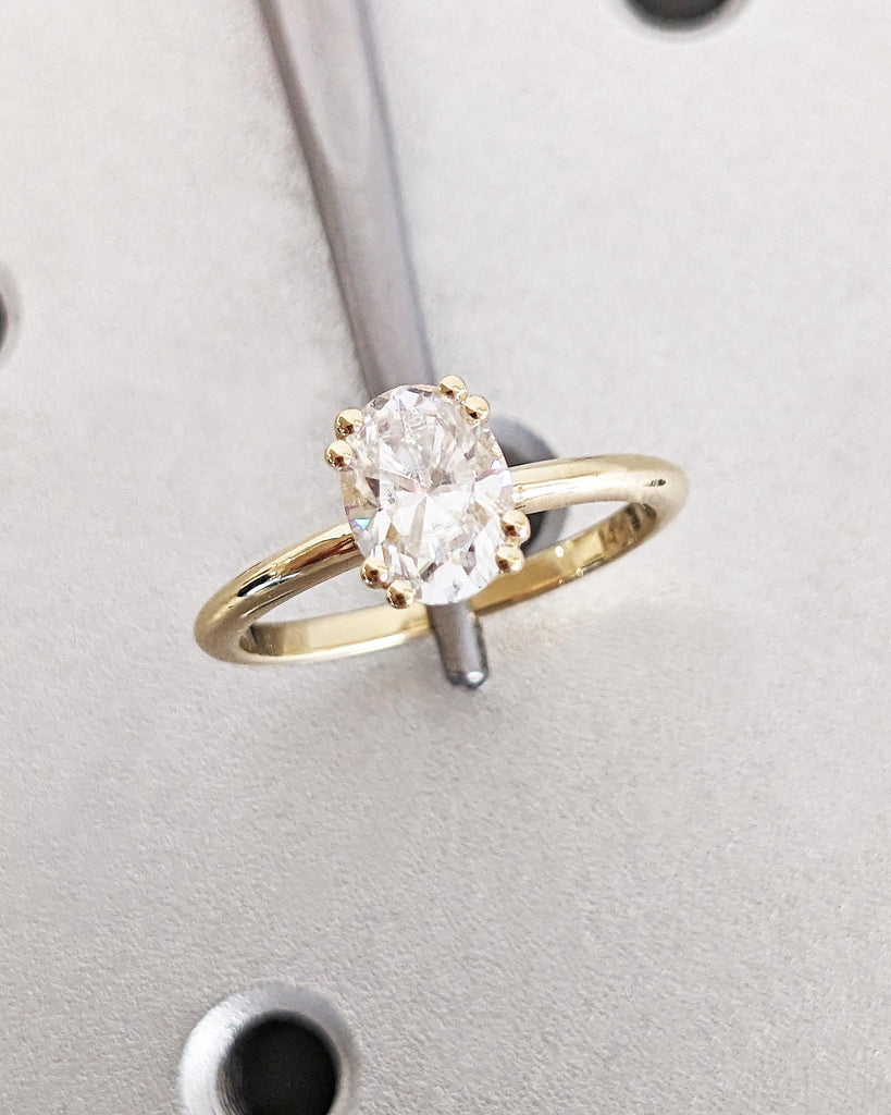 Oval Solitaire Engagement Ring / Colorless Moissanite Engagement Ring / Double Prong Oval Cut Ring / Solid Gold Ring / Wedding Ring for Her