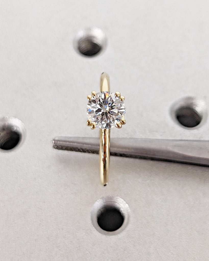 Round Cut Solitaire Engagement Ring, Lab Grown Diamond Engagement Ring, Double Prong Ring, 14K Solid Gold Classic Round Cut Lab Diamond Ring