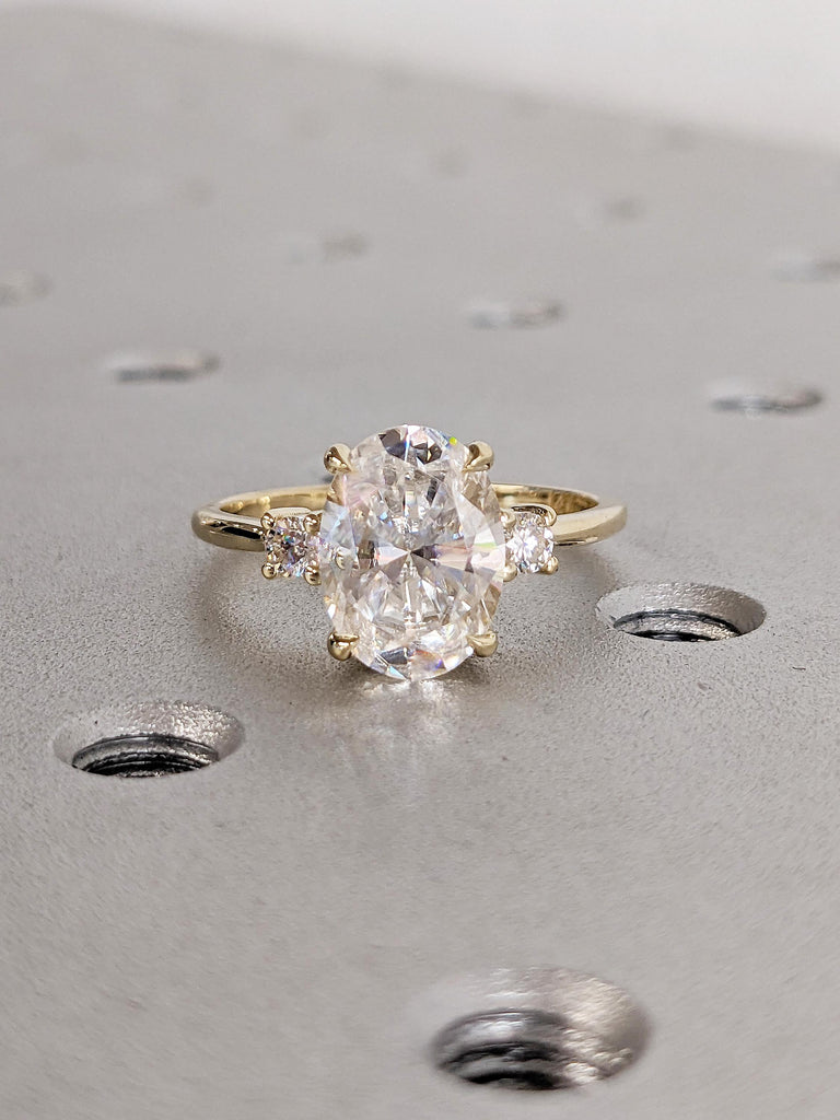 0.5-4ct Moissanite Ring, 14k Gold Engagement Ring, Wedding Rings Women, Personalized Ring, Oval and Round Moissanite Rings, Proposal Ring