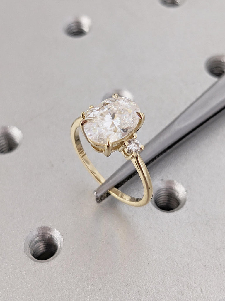 Lab Grown Diamond Engagement Ring, Art Deco Solid Gold Ring, 2ct Lab Diamond Oval Ring, Gold Promise Ring for Her, Birthday Gift for Wife
