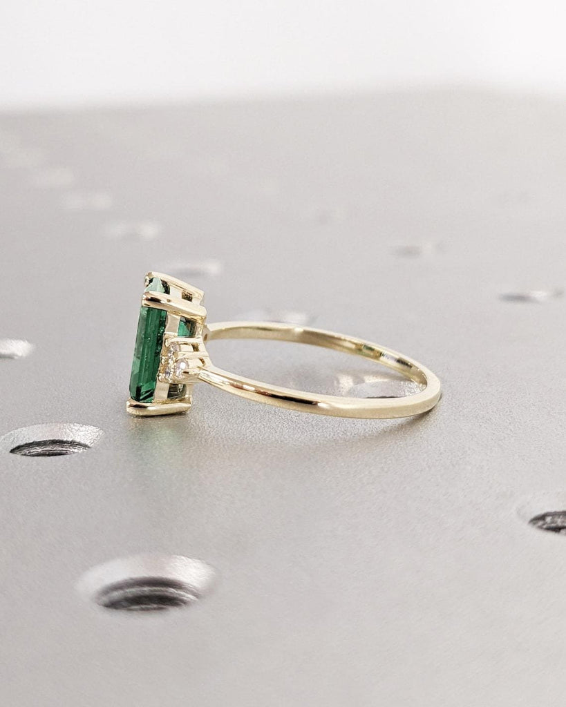 1.5ct, 2CT Green Lab Sapphire and Diamond Engagement Cocktail Ring | Vintage Sapphire Ring | Art Deco Green Gemstone Anniversary Ring Gift