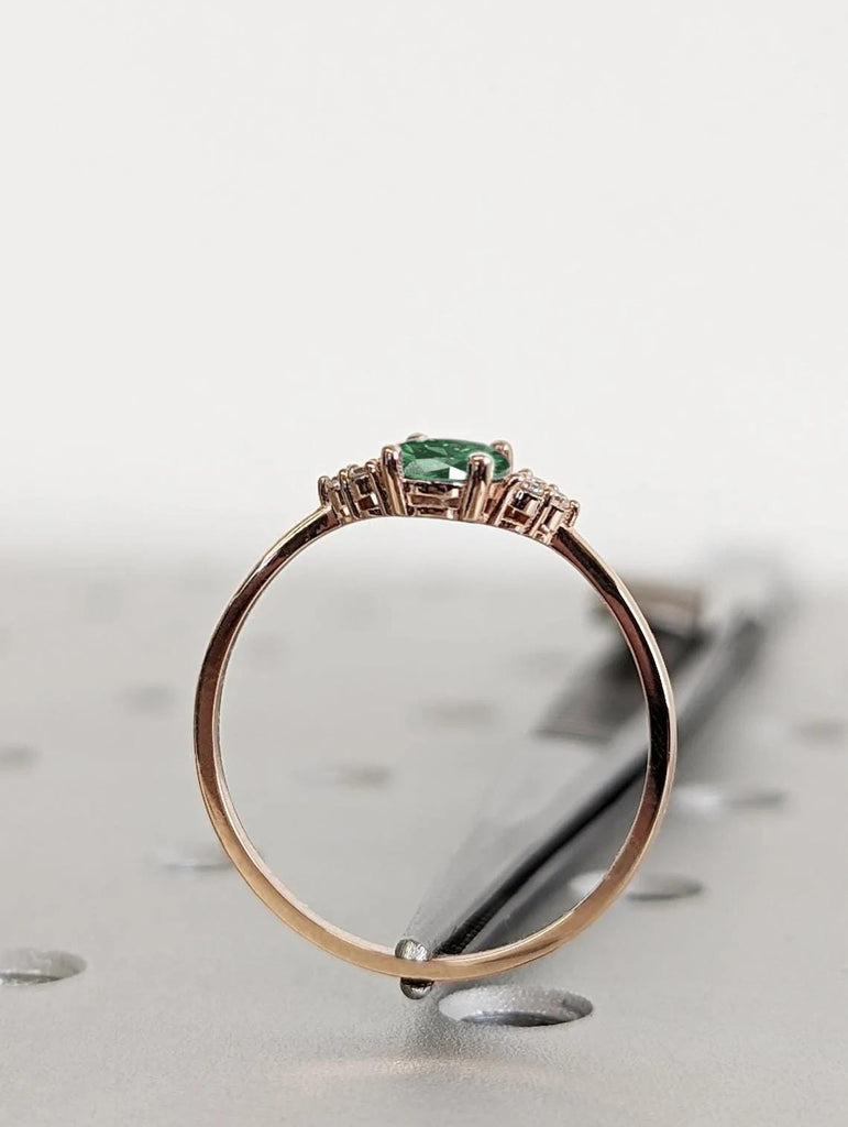 Rose Gold Green Sapphire and Diamond Engagement Ring | 14k 18k Gold Rings for Women | Art Deco Round Lab Sapphire Ring | Solitaire Ring
