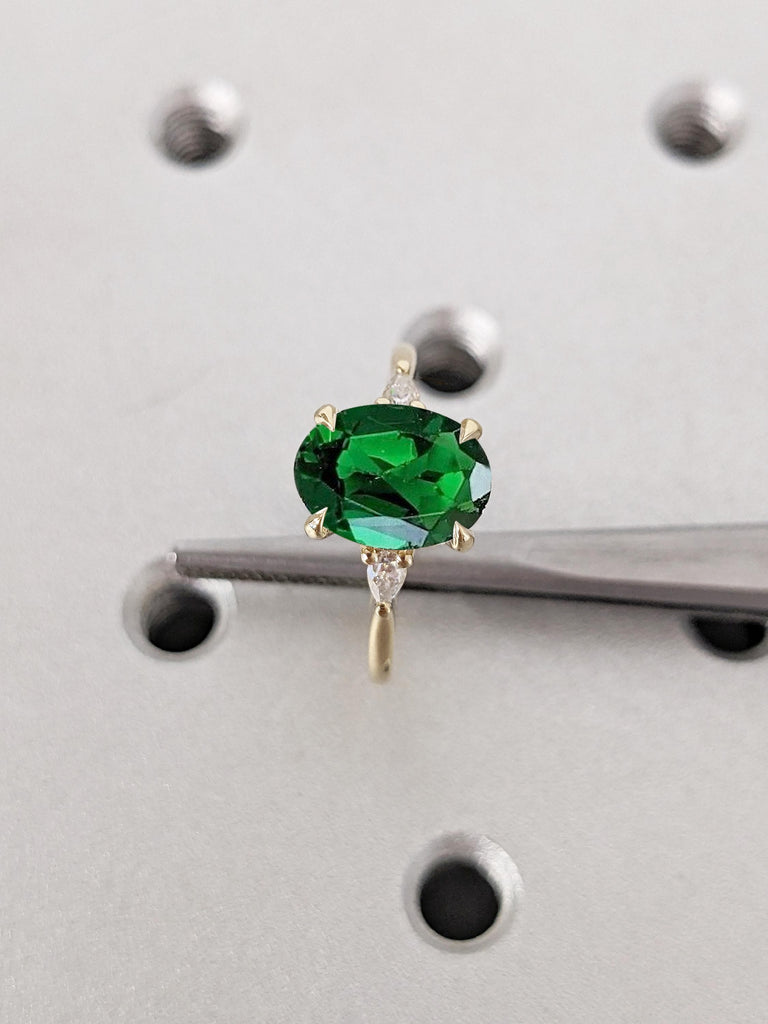 Oval Engagement Ring, Lab Created Emerald Ring, 14k Gold Wedding Anniversary Ring, Dainty Emerald Ring, Birthday Gift, Personalized Ring