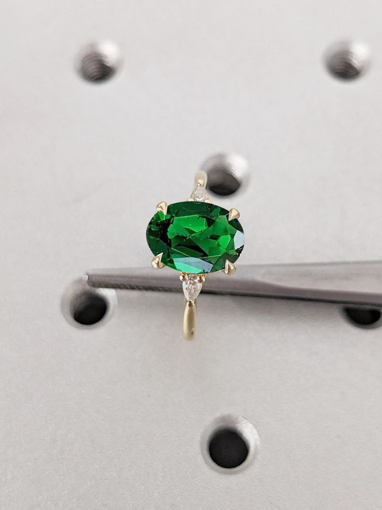 14k Solid Gold Emerald Engagement Ring, Vintage Emerald Ring for Women, Three Stone Ring, Oval Promise Ring, Art Deco Proposal Gemstone Ring image #7
