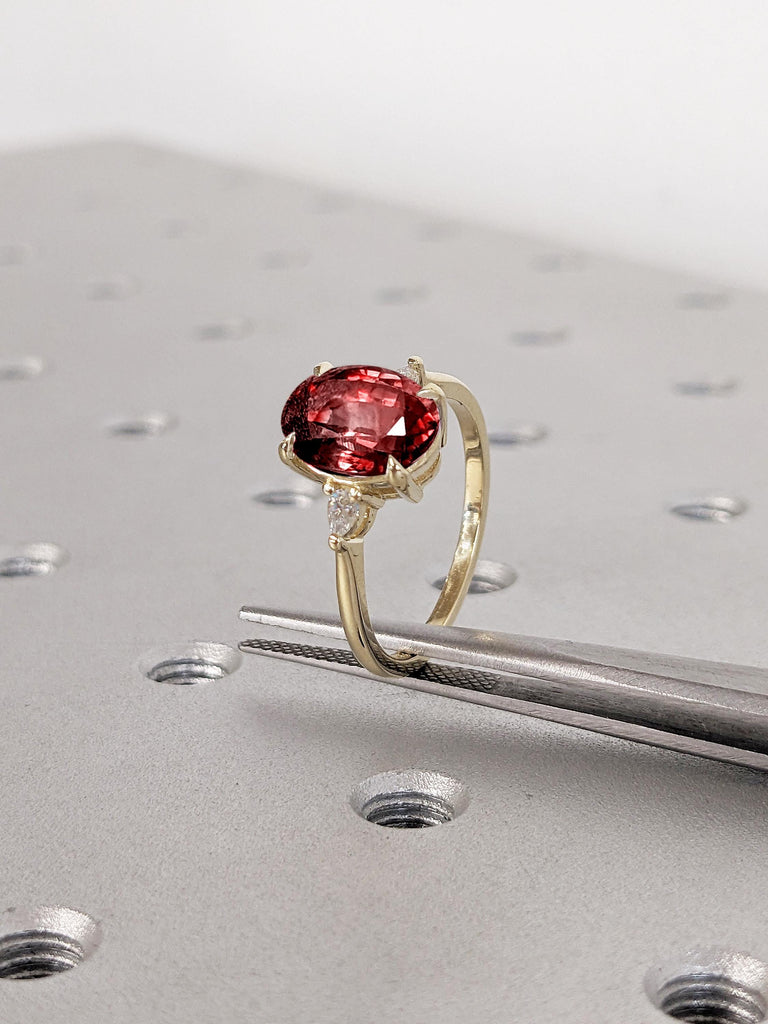 Dainty Ruby Ring, Oval Engagement Ring, 14k Yellow Gold Promise Ring for Her, Lab Ruby Women Wedding Ring, Gold Statement Ring, Ruby Jewelry