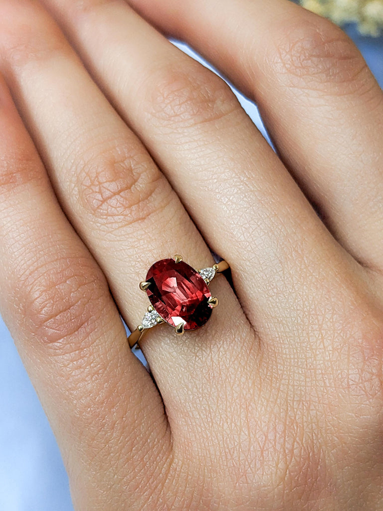Dainty Ruby Ring, Oval Engagement Ring, 14k Yellow Gold Promise Ring for Her, Lab Ruby Women Wedding Ring, Gold Statement Ring, Ruby Jewelry