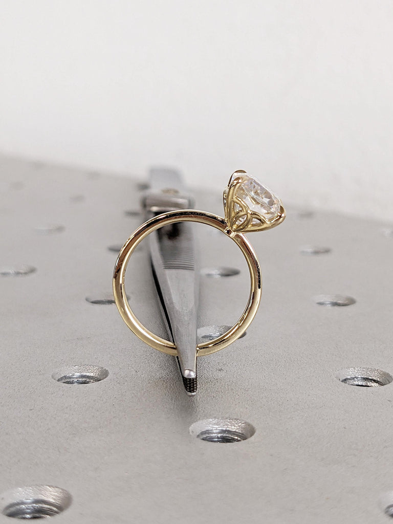 Cushion Cut Moissanite Engagement Ring, 14k Solid Gold Women Wedding Band, Minimalist Ring, Wedding Anniversary Gift for Mom, Proposal Ring