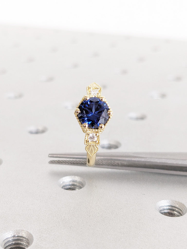 Blue Sapphire Ring, Milgrain Solid Gold Ring, Lab Sapphire Engagement Ring, Art Deco Round Sapphire Ring, Birthstone Jewelry, Bridal Ring