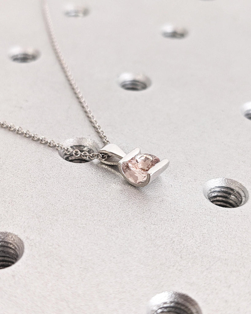 Gold Necklace Women | Round Morganite Pendant