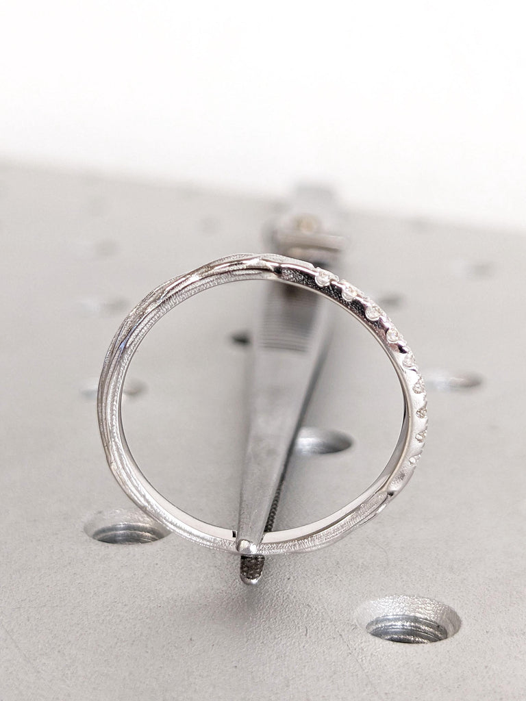 14k 18k White Gold Twigs Wedding Ring | Lab Grown Diamond Thin Wedding Band | Tree Bark Engraved Curved Wedding Band Stacking Ring | Woman Bridal Ring