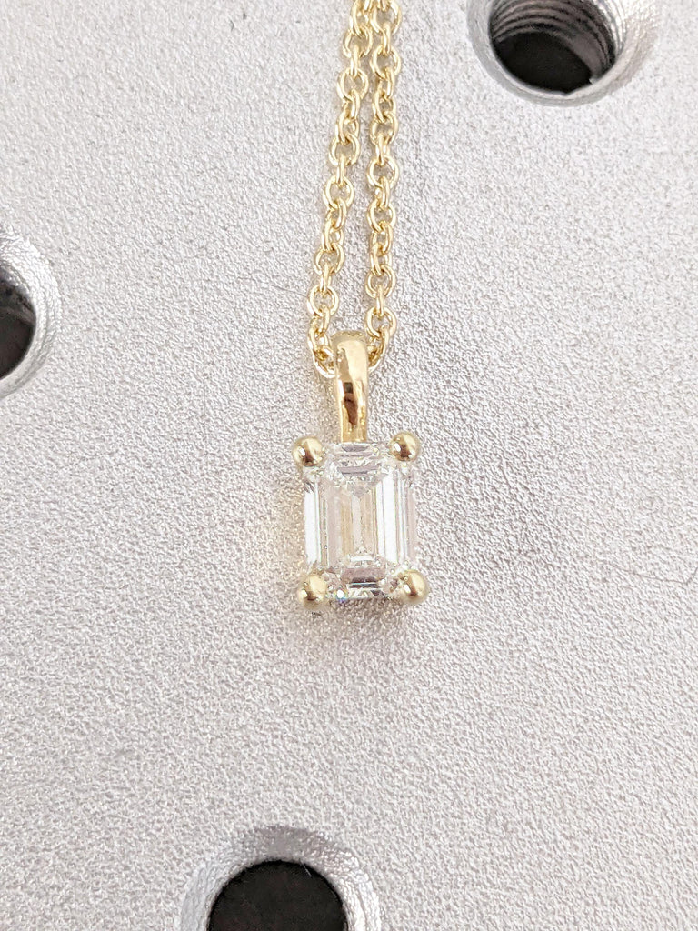 Eco Friendly D VVS2 Lab Grown Diamond Solitaire Necklace for Her | Minimalist Jewelry| Everyday Wear Woman Necklace | Emerald cut Diamond Necklace