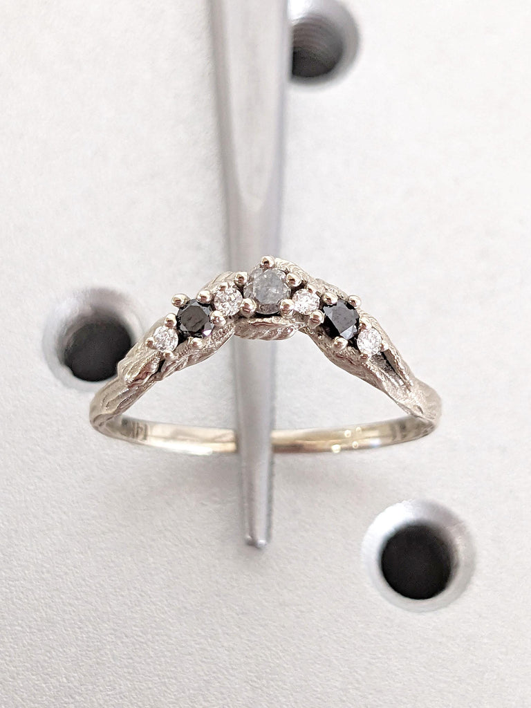 Art Deco Leaf Wedding Band | 14k Gold Natural Inspire Leaf Branch Ring | Custom Ring Anniversary Gift For Her | Black Onyx Diamond Cluster