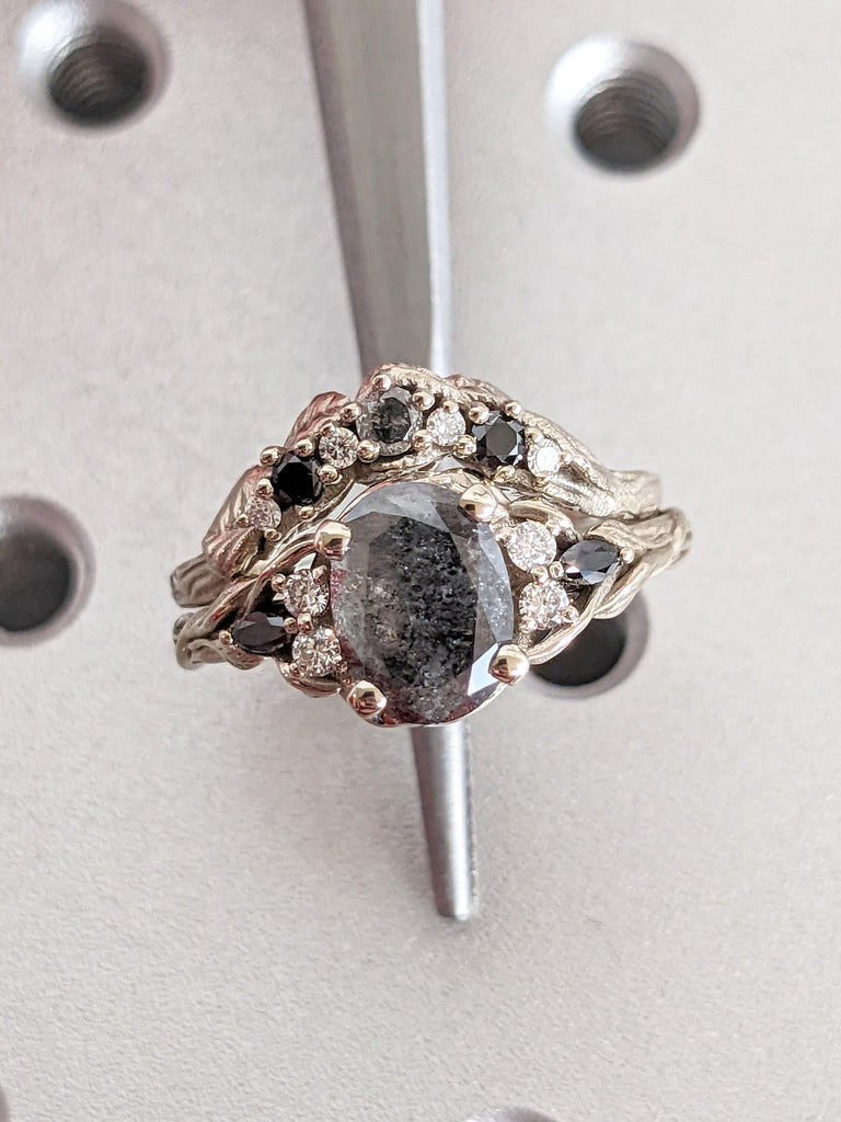 Vintage Black Onyx Engagement Ring | Oval cut Salt and Pepper Diamond | 14k Gold Ring | Leaf Ring | Twig Branch Tree Bark Ring | Stacking Ring Set