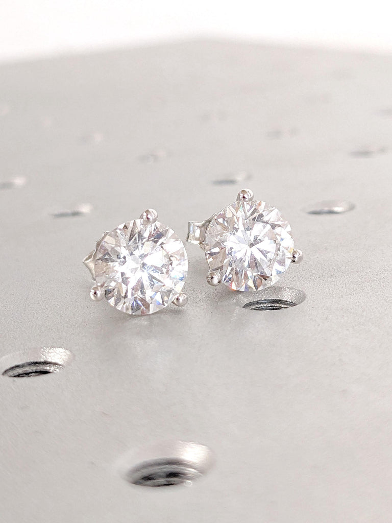 Best Man Made Diamond Earrings for Her | 14k White Gold Round Stud Earrings | Bridal Gift for Her | Lab Grown Diamond Three Prong Martini Studs Wedding Earrings