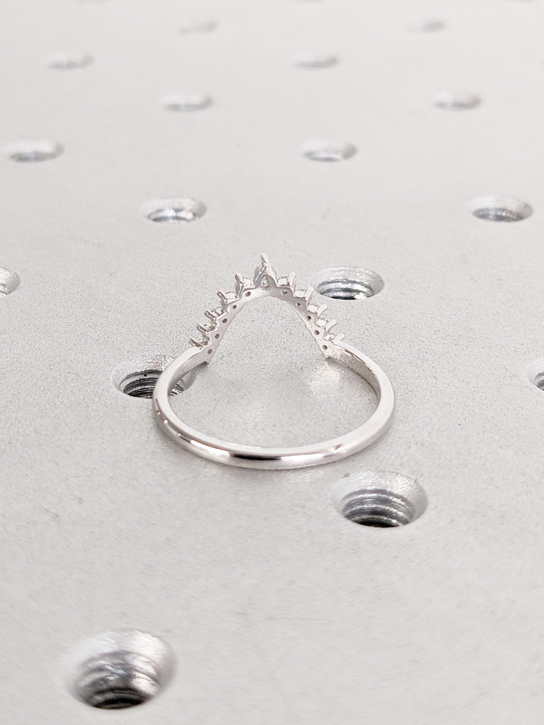Lab Grown Diamond Engagement Ring Set, Diamond Halo Ring, 14k White Gold Oval Bezel Set Ring, Diamond Curved Crown Ring, Unique Gift for Her