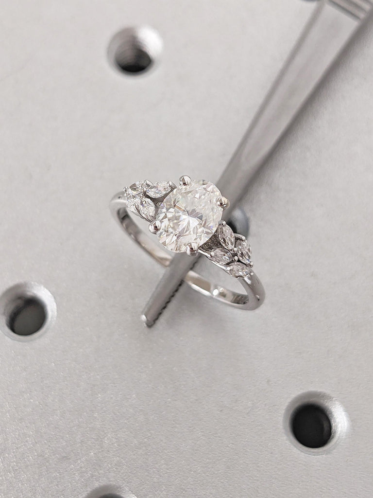 Lab Grown Diamond Engagement Ring, 14k White Gold Ring, Nature Inspired Ring, Diamond Cluster Ring, Gold Promise Ring for Her, Gift for Wife