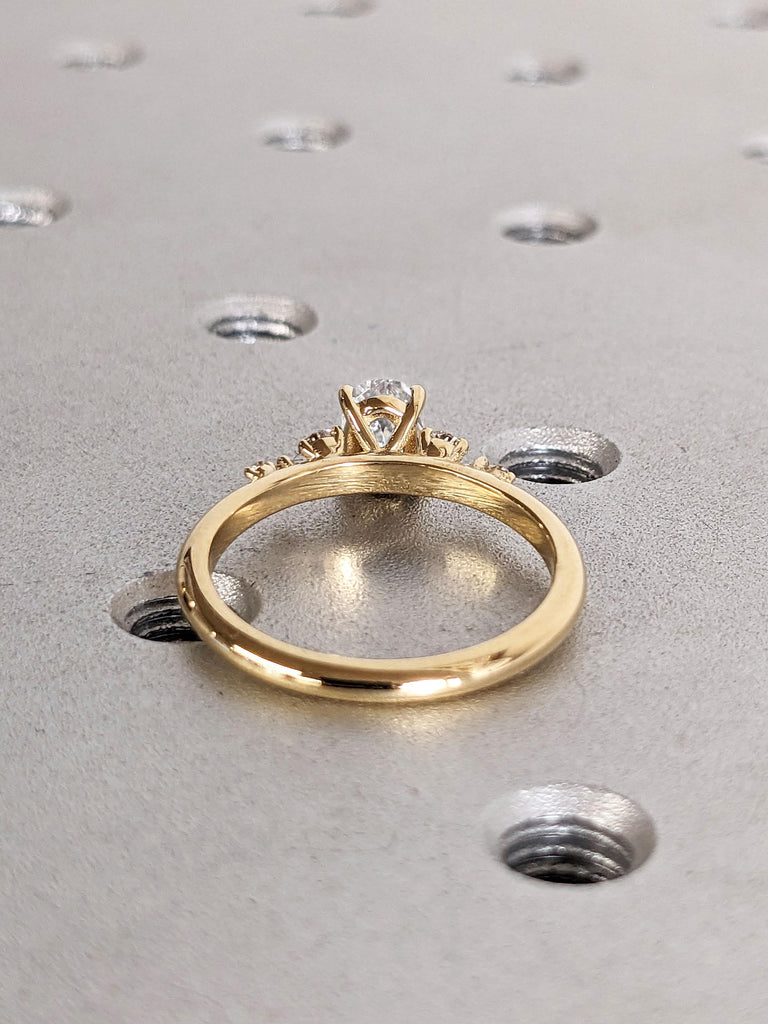 D/F VVS Lab Grown Diamond Oval Engagement Rings for Women | 14k 18k Yellow Gold Snowdrift Ring Diamond Cluster Ring | Art Deco Promise Ring