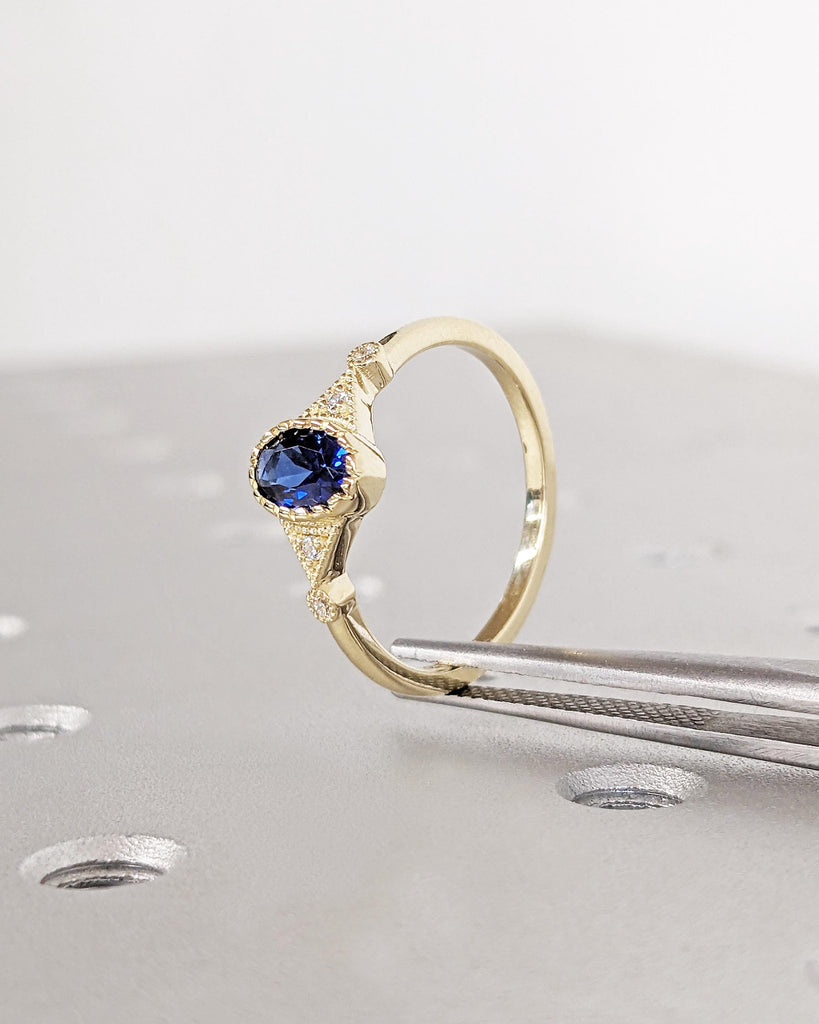 Vintage Blue Lab Sapphire Ring, 14K Solid Gold Bezel Set Ring, Oval Cut Sapphire and Diamond Engagement Ring, Antique Milgrain Art Deco Ring
