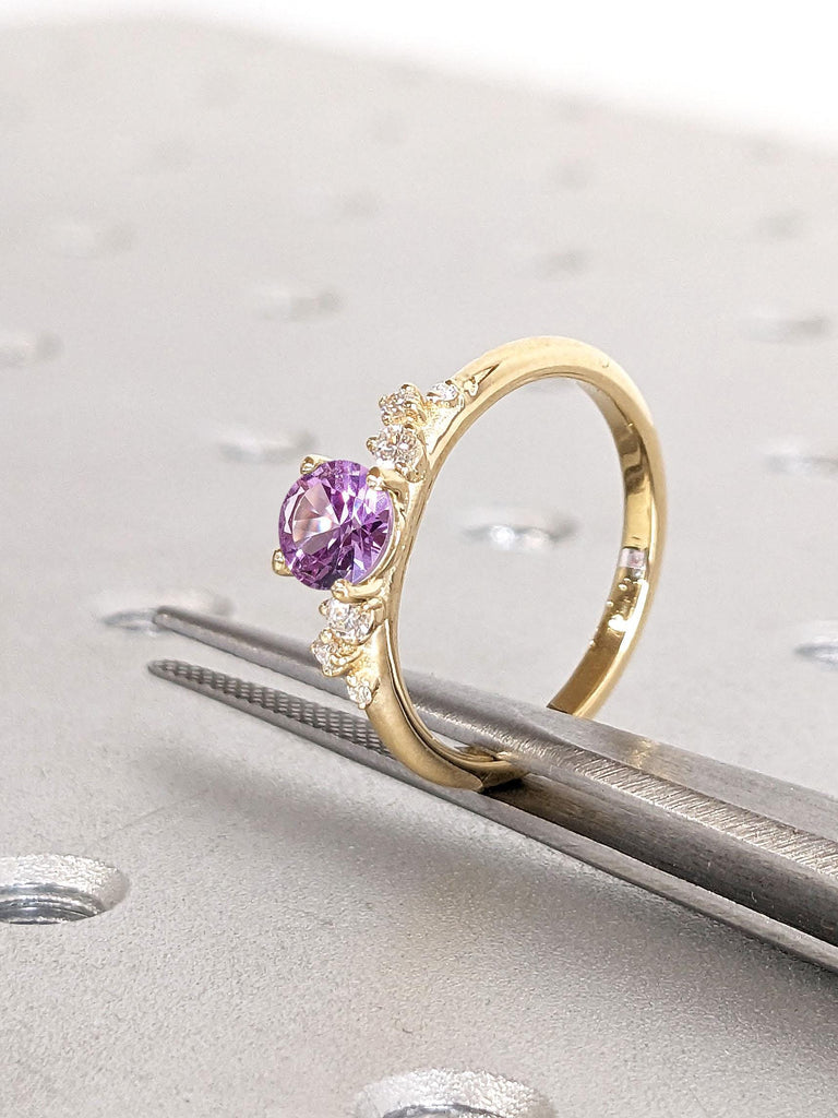 Round cut Alexandrite Engagement Ring | Art Deco Promise Anniversary Ring for Her | Unique Wedding Ring | Thin Gold Ring