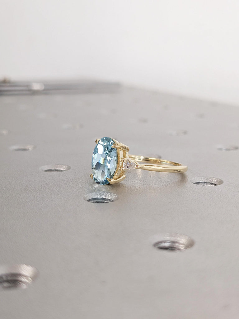 Oval Aquamarine Ring, Dainty Solid Gold Anniversary Ring, Art Deco Women Wedding Ring, Blue Gemstone Ring, Wedding Anniversary Gift for Wife