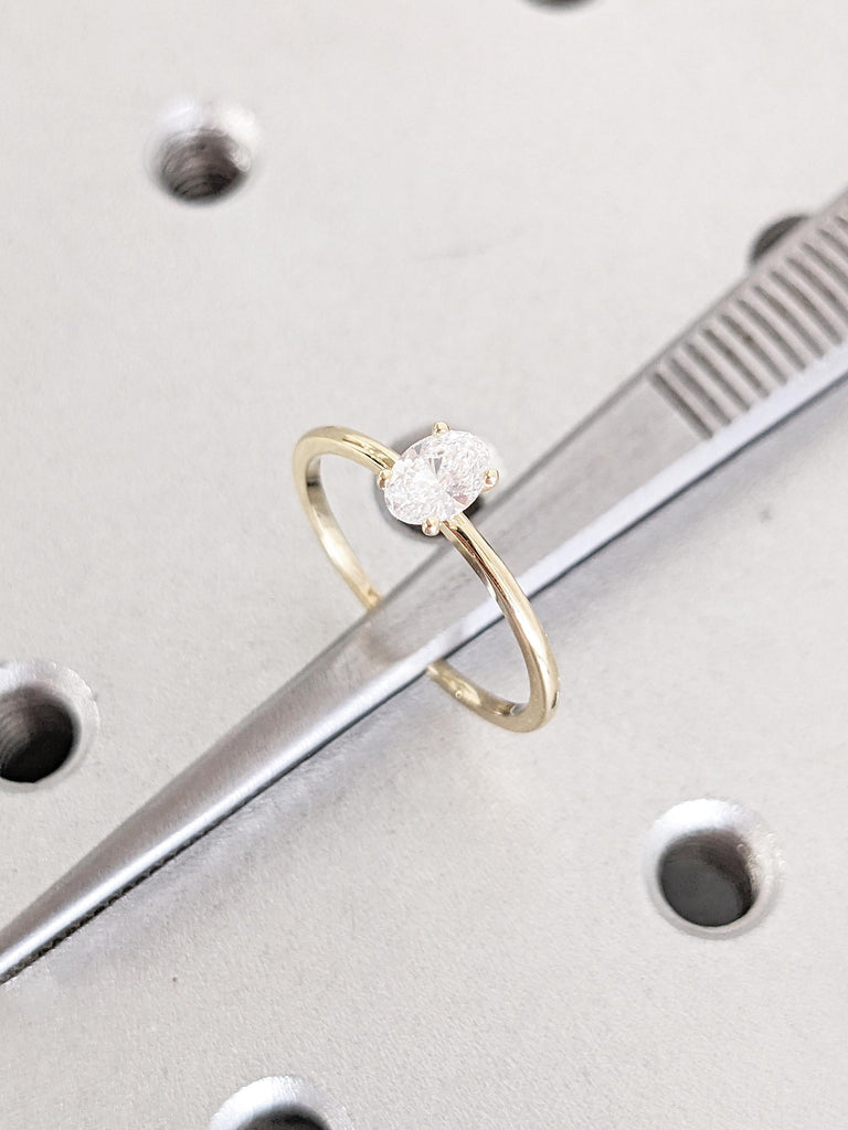 Dainty Solitaire Ring