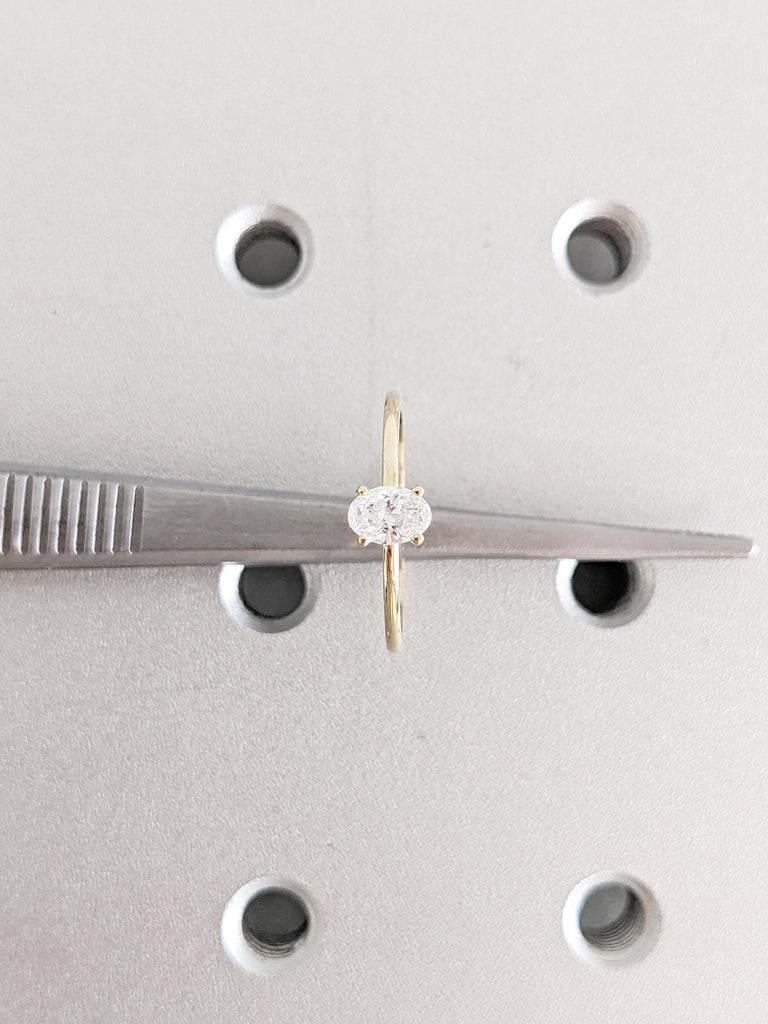 Lab Grown Diamond Engagement Ring