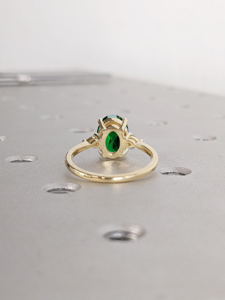 14k Solid Gold Emerald Engagement Ring, Vintage Emerald Ring for Women, Three Stone Ring, Oval Promise Ring, Art Deco Proposal Gemstone Ring image #3