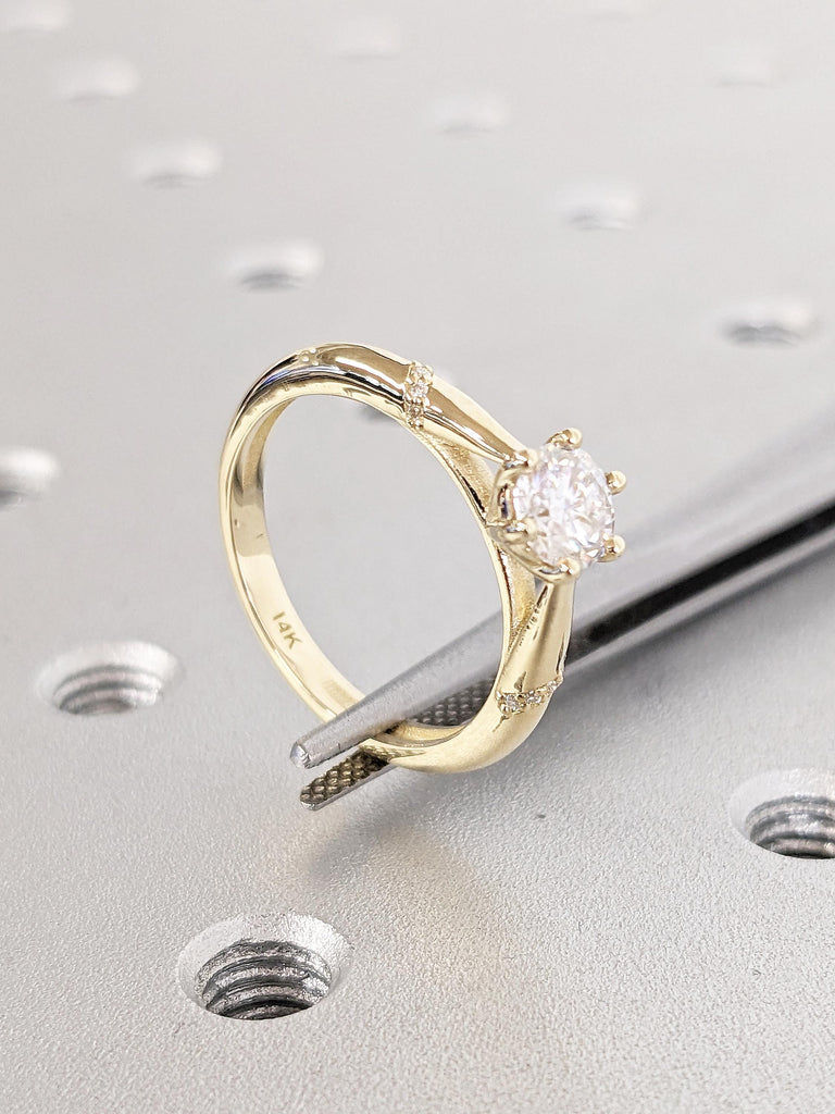 Round Moissanite Engagement Ring, Dainty 14k Solid Gold Ring, Solitaire Moissanite Rings for Women, Gift for Girlfriend, Women Wedding Ring