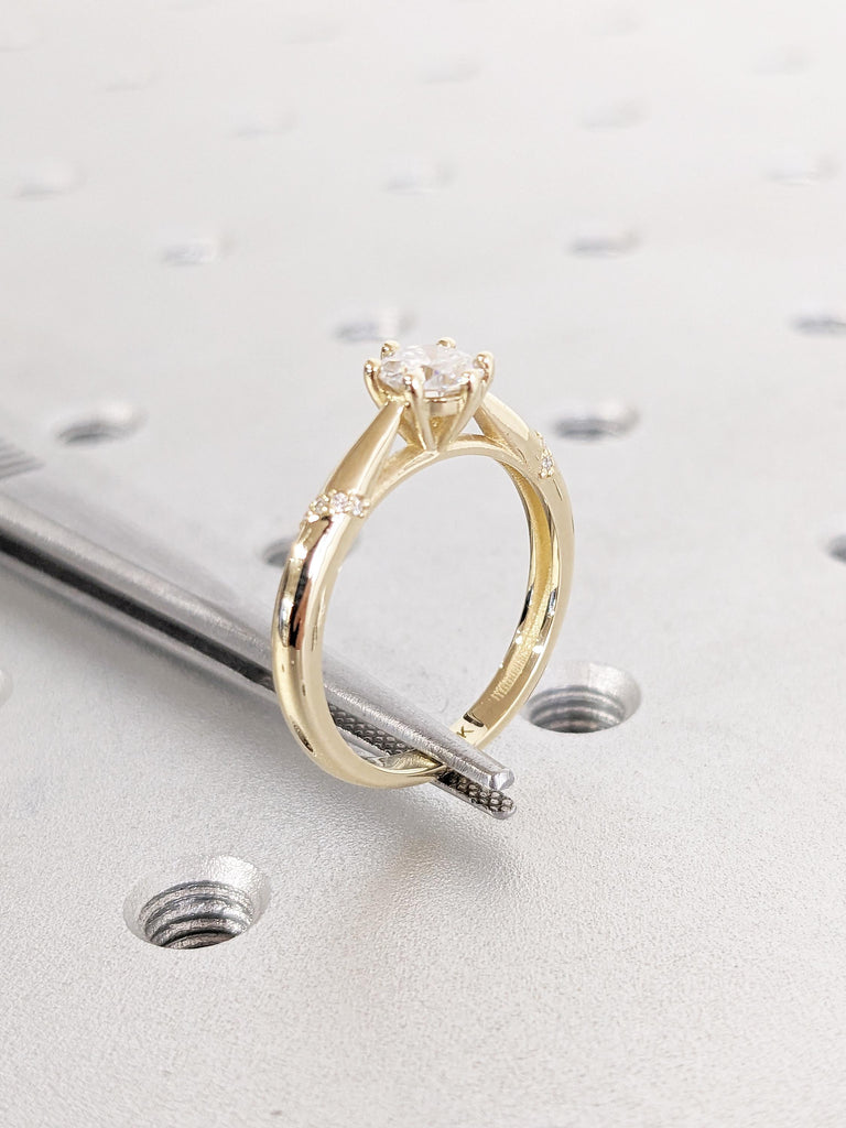 Round Moissanite Engagement Ring, Dainty 14k Solid Gold Ring, Solitaire Moissanite Rings for Women, Gift for Girlfriend, Women Wedding Ring