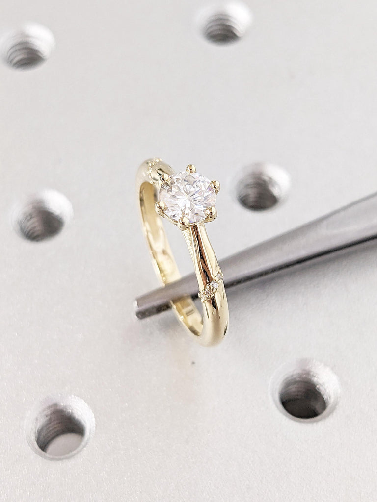Round Moissanite Engagement Ring, Dainty 14k Solid Gold Ring, Solitaire Moissanite Rings for Women, Gift for Girlfriend, Women Wedding Ring
