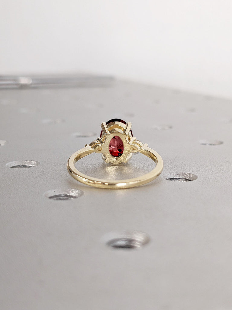Dainty Ruby Ring, Oval Engagement Ring, 14k Yellow Gold Promise Ring for Her, Lab Ruby Women Wedding Ring, Gold Statement Ring, Ruby Jewelry