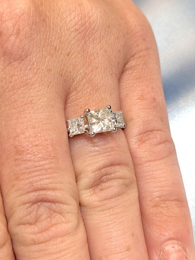 14k White Gold Engagement Ring for Her | Perfect Moissanite Unique Proposal Ring | 1 Carat D Color VVS Moissanite