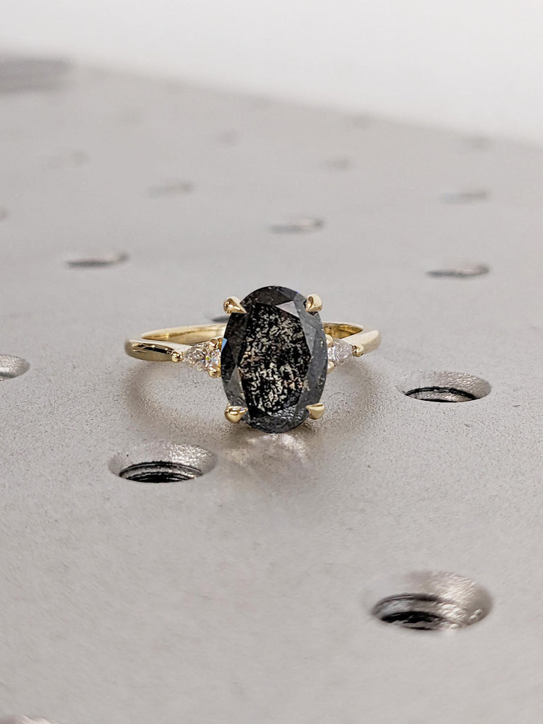 Salt and Pepper Diamond Ring, Art Deco Solid Gold Statement Ring, Oval Engagement Ring, Diamond Anniversary Ring, Unique Bridal Gift for Her