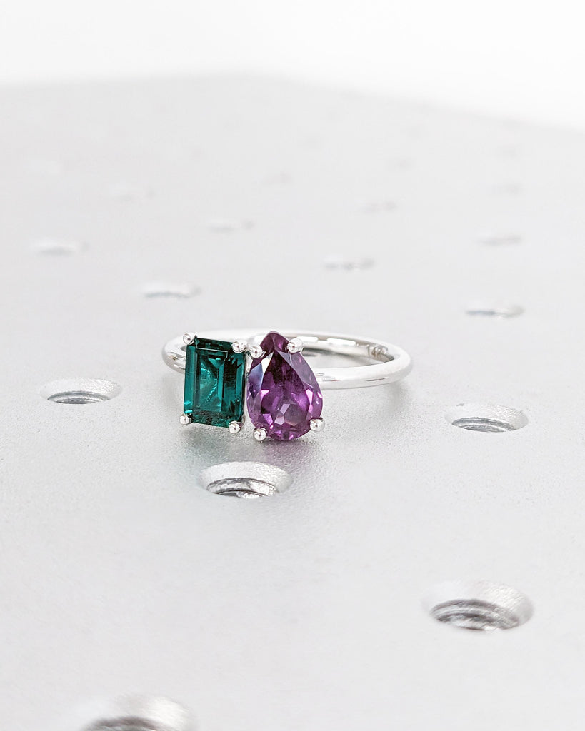 Toi et Moi Ring | Dual Birthstone Ring | Pear Emerald Toi et Moi Ring | Emerald & Alexandrite Wedding Ring | Solid Gold Ring | Gift For Her