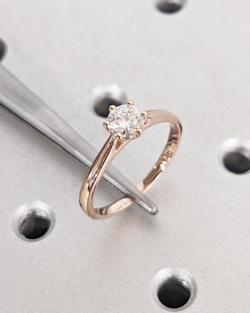 0.5-2ct Round Cut Moissanite Engagement Ring / Dainty 14k Rose Gold Promise Ring For Her / Cathedral Engagement Ring / Bridal Gift for Wife