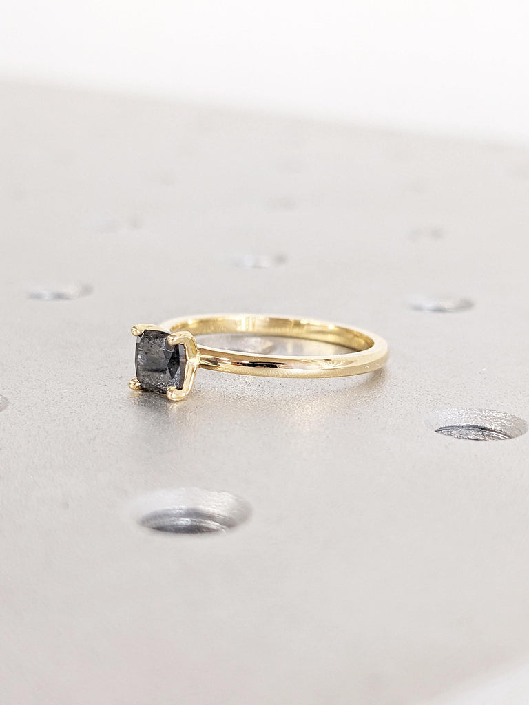 Minimalist Salt and Pepper Diamond Ring, Cushion Ring, 18k Solid Gold Engagement Ring, Simple Ring, Unique Anniversary Ring, Gift for Wife