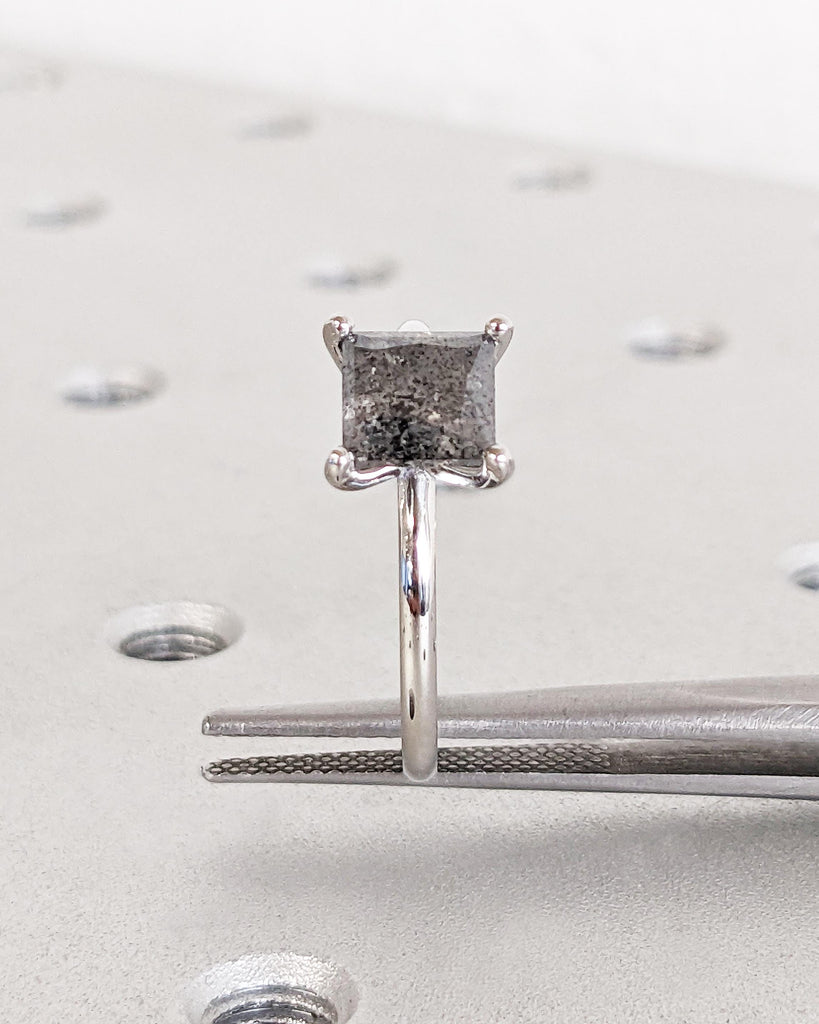 Salt and Pepper Diamond Ring, Grey Diamond Princess Cut Ring, Square Diamond Ring in Platinum or Gold, Promise Ring, Dainty Ring, Minimalist